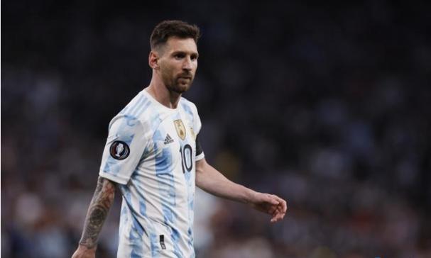 经纪人：蒂亚戈·席尔瓦回归米兰可能微乎其微